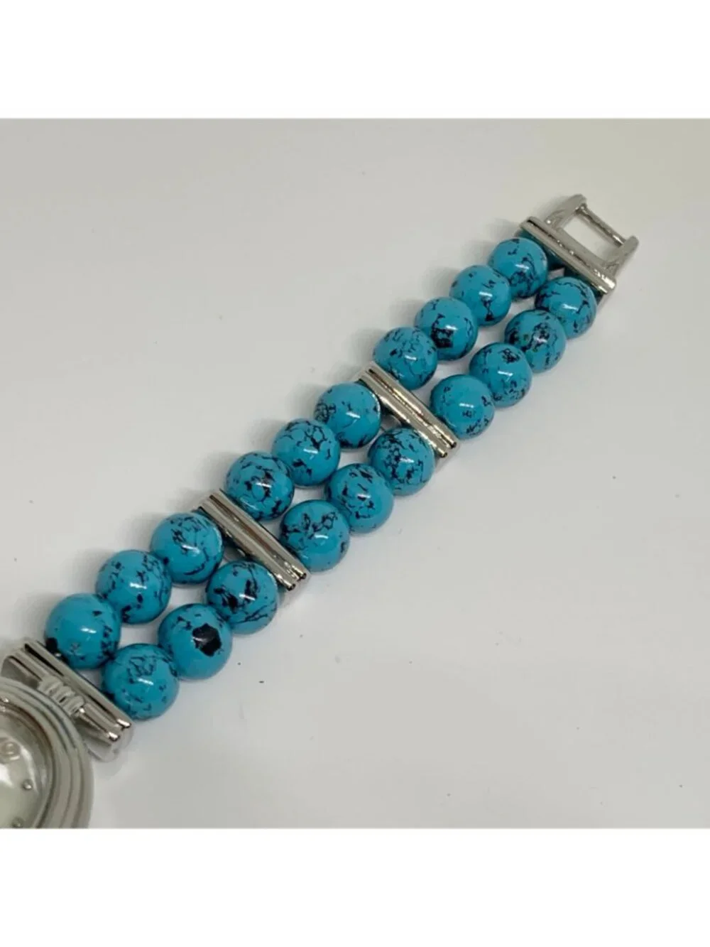 turquoise beaded bracelet silver tone women watch mop dial 19mm oval 7” running
